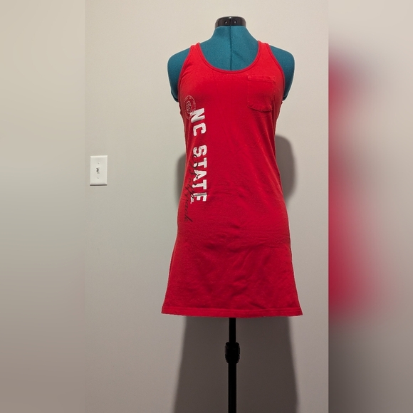 Women's NC State dress racerback tank top red stretchy 34" sz Small - Picture 2 of 4